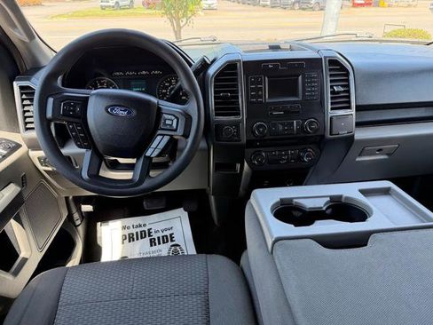 Used 2017 Ford F150 XLT image 7