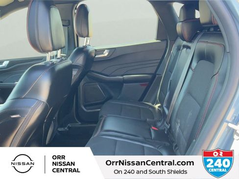 Used 2025 Ford Escape ST-Line image 13