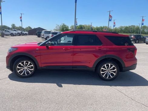New 2026 Ford Explorer ST-Line AWD/4WD image 6