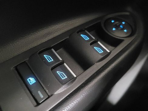 Used 2019 Ford Escape SE FWD image 27