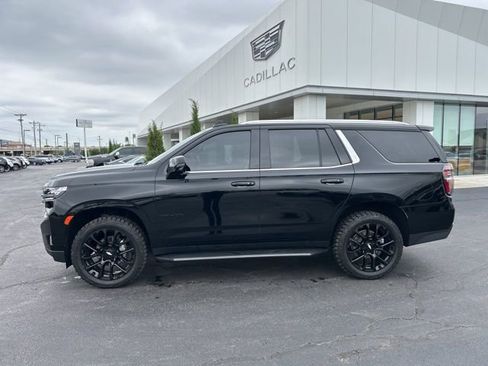 Used 2022 Chevrolet Tahoe LT w/ LT Signature Package AWD/4WD image 1