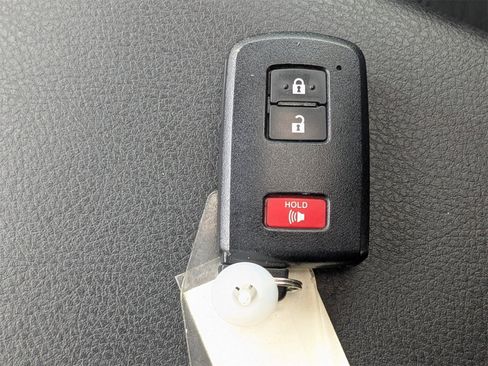 Used 2020 Toyota Tacoma TRD Off-Road image 31