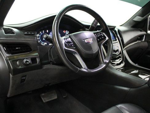 Used 2020 Cadillac Escalade ESV Platinum image 6