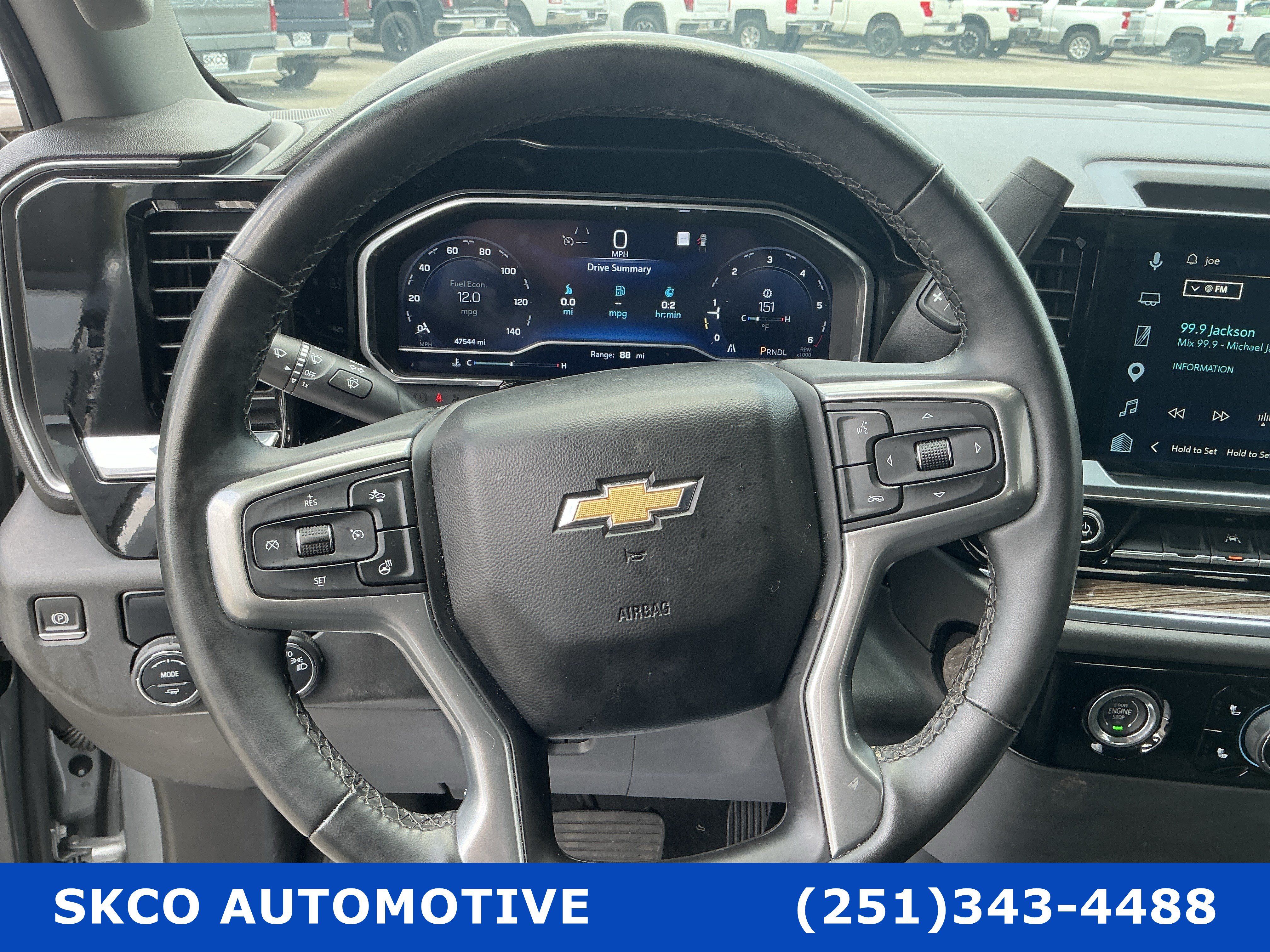 Used 2023 Chevrolet Silverado 1500 LT RWD image 18