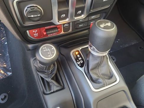 New 2026 Jeep Wrangler Sport AWD/4WD image 20