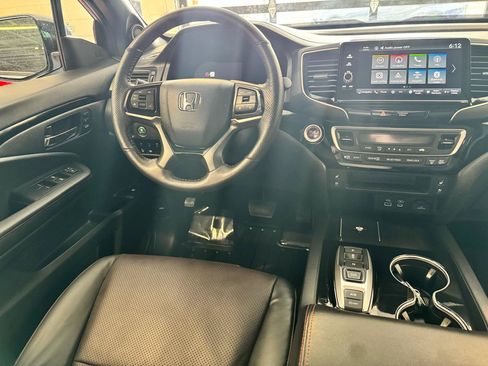 Used 2025 Honda Ridgeline Black Edition image 22