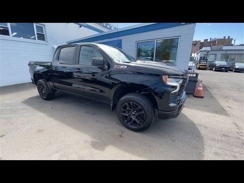 Used 2025 Chevrolet Silverado 1500 LT Trail Boss w/ Protection Package image 3