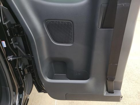 New 2026 Nissan Frontier S AWD/4WD image 16
