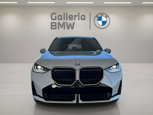 New 2026 BMW X3 xDrive30 w/ Premium Package image 3