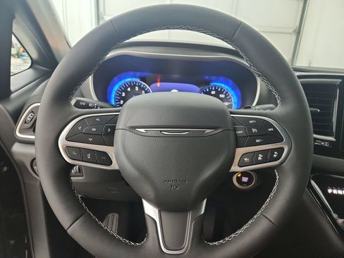 New 2027 Chrysler Pacifica LX FWD image 21