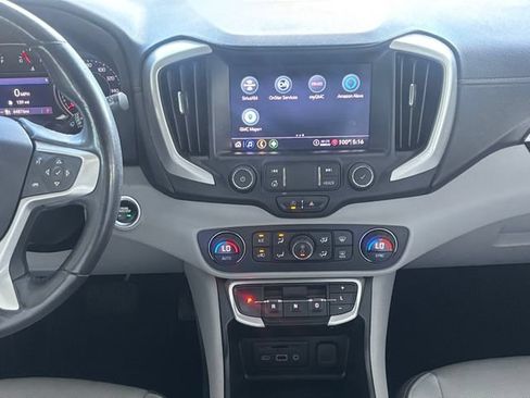Used 2022 GMC Terrain SLT FWD image 4