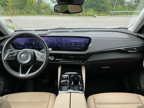 Used 2024 Buick Envision Preferred AWD/4WD image 21