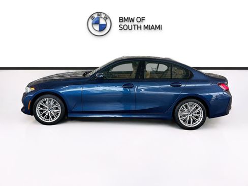Certified 2023 BMW 330i Sedan w/ Convenience Package RWD image 4