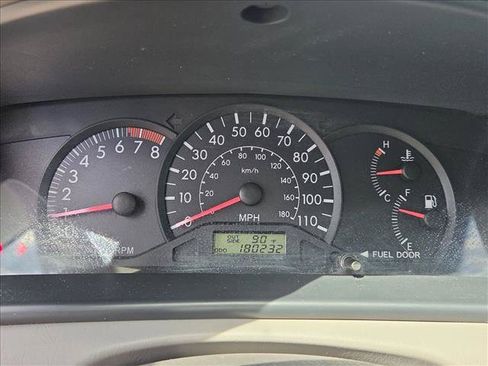 Used 2008 Toyota Corolla CE FWD image 11