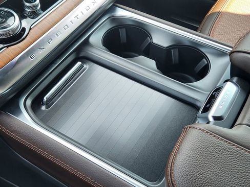 New 2025 Ford Expedition King Ranch image 21