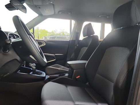 Certified 2023 Kia Soul LX w/ LX Technology Package FWD image 12