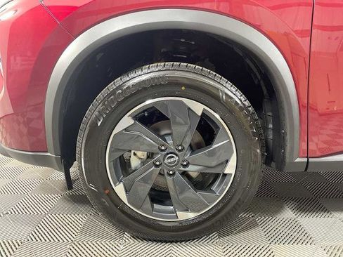 Certified 2026 Nissan Rogue SV w/ SV Premium Package image 29