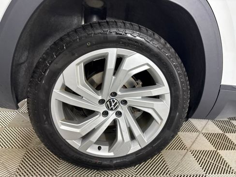 Used 2023 Volkswagen Atlas SE w/ Panoramic Sunroof Package AWD/4WD image 35