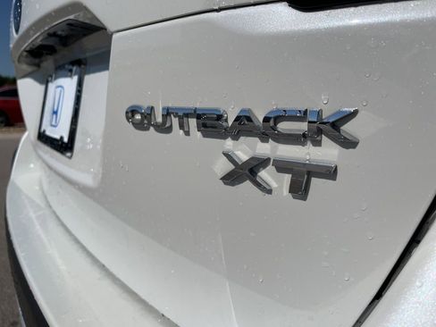 Used 2024 Subaru Outback Limited XT AWD/4WD image 9