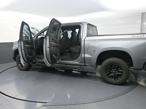 Used 2025 Chevrolet Silverado 1500 Custom Trail Boss AWD/4WD image 43