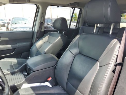 Used 2014 Honda Pilot Touring image 13