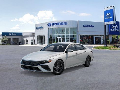 New 2026 Hyundai Elantra Blue image 1