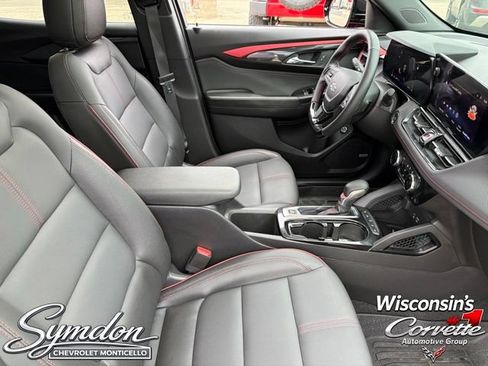 Used 2024 Chevrolet TrailBlazer RS w/ Convenience Package AWD/4WD image 23