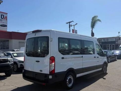 Used 2018 Ford Transit 350 XL RWD image 4