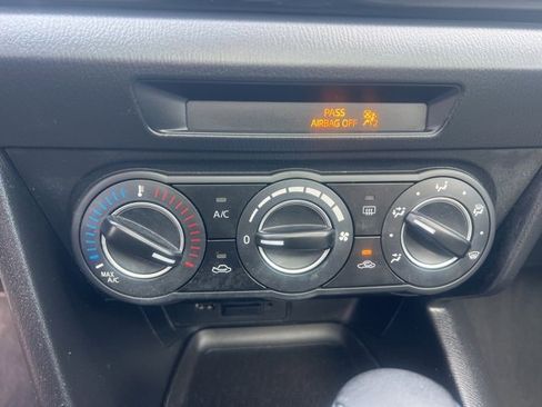 Used 2016 MAZDA MAZDA3 i Touring image 20