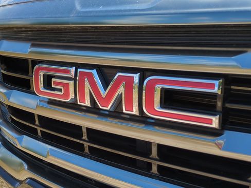 Used 2022 GMC Terrain AT4 AWD/4WD image 22