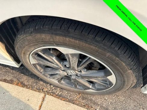 Used 2023 Honda Odyssey Elite image 13