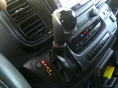 Used 2022 RAM ProMaster 2500 image 32