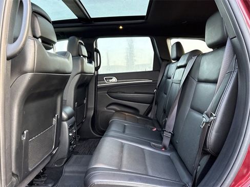 Used 2019 Jeep Grand Cherokee Limited w/ Luxury Group II image 10