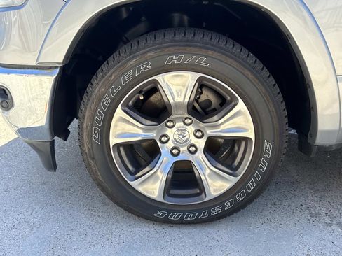 Certified 2019 RAM 1500 Laramie image 4