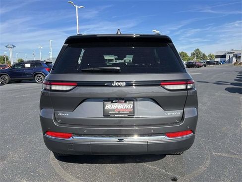 Certified 2025 Jeep Grand Cherokee Laredo X w/ Luxury Tech Group I image 7