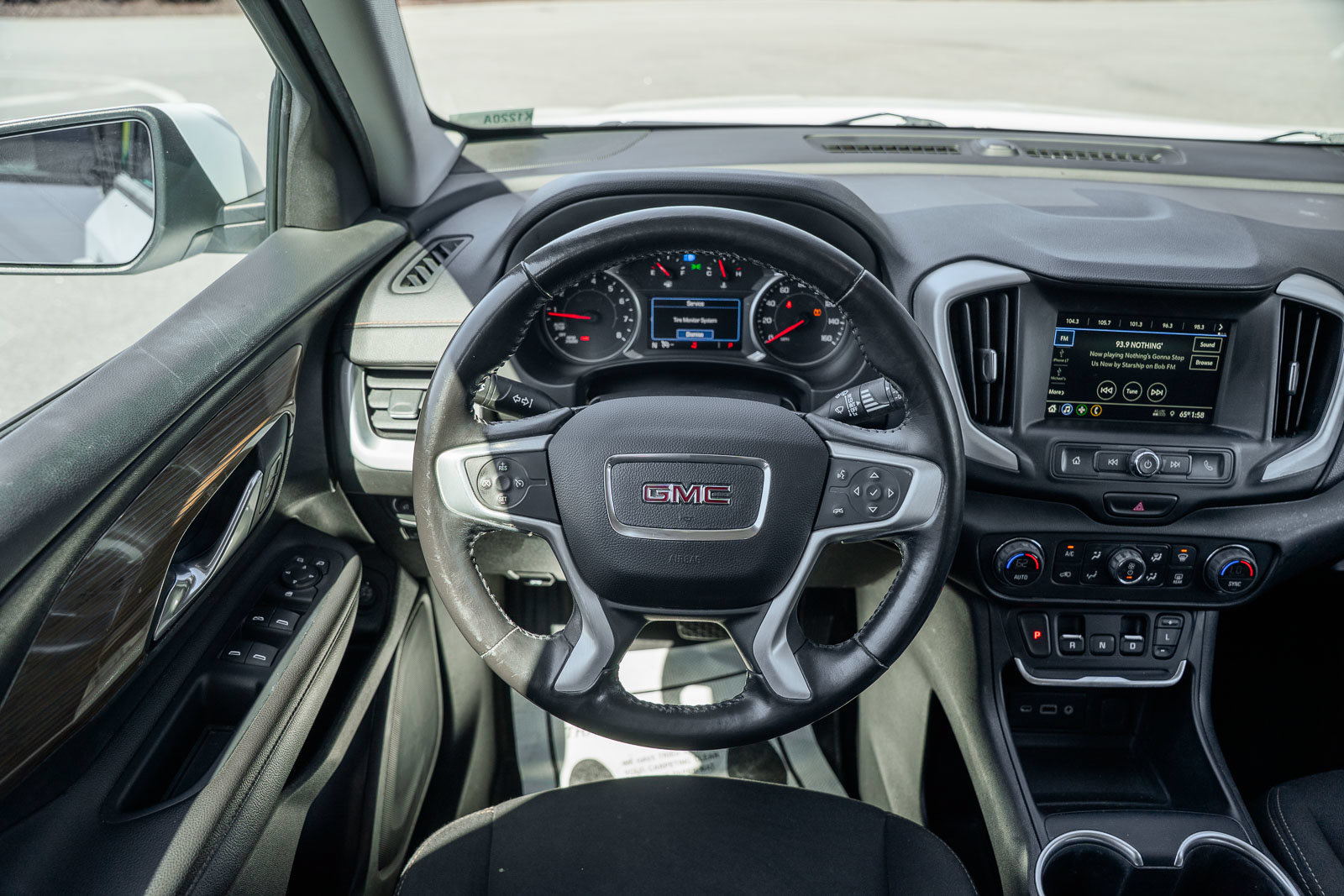 Used 2019 GMC Terrain SLE w/ Driver Convenience Package AWD/4WD image 28