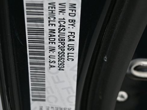 Used 2023 Jeep Wagoneer Series II image 18