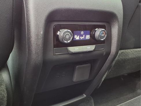 New 2026 Chevrolet Traverse Z71 w/ Driver Confidence Package image 18