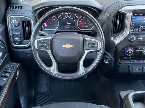 Used 2021 Chevrolet Silverado 1500 LT RWD image 15
