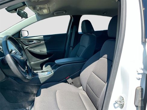 Used 2024 Chevrolet Malibu RS image 19