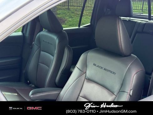 Used 2023 Honda Ridgeline Black Edition image 17