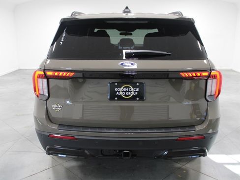 New 2026 Ford Explorer ST-Line RWD image 7