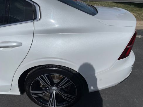 Used 2022 Volvo S60 T8 Inscription w/ Advanced Package image 30