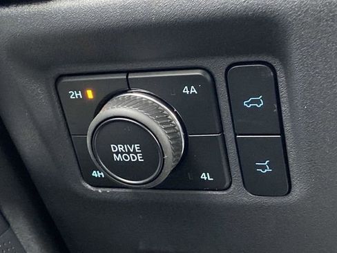 New 2025 Ford Expedition Max Platinum w/ Driver's Package image 23