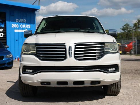 Used 2015 Lincoln Navigator L 2WD image 11