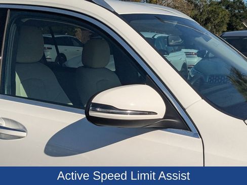 Used 2020 Mercedes-Benz GLB 250 image 12