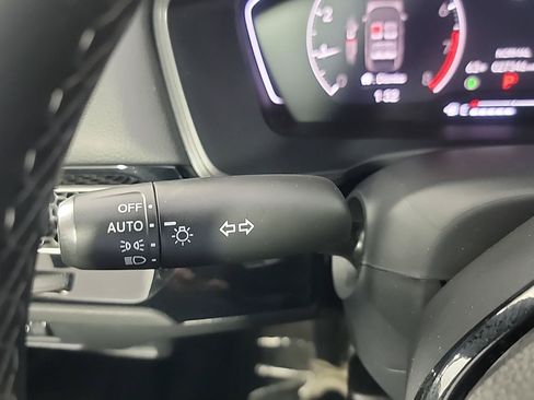 Certified 2025 Honda Civic Sport image 27