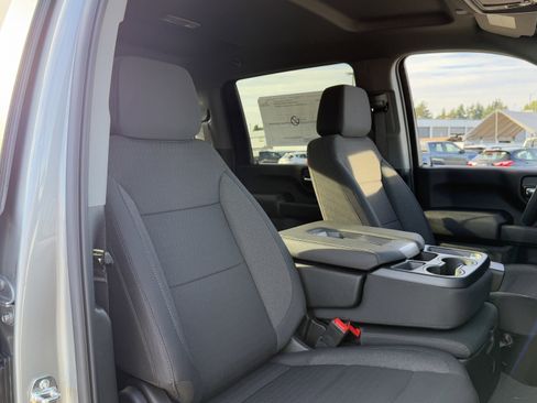 New 2026 Chevrolet Silverado 2500 Custom w/ Custom Value Package image 20