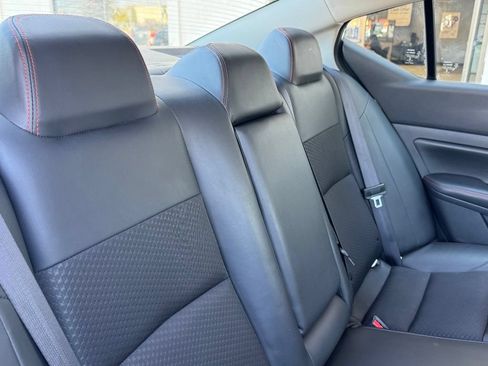 Used 2024 Nissan Altima 2.5 SR FWD image 18