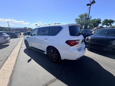 Used 2021 INFINITI QX80 Premium Select w/ All-Season Package AWD/4WD image 6